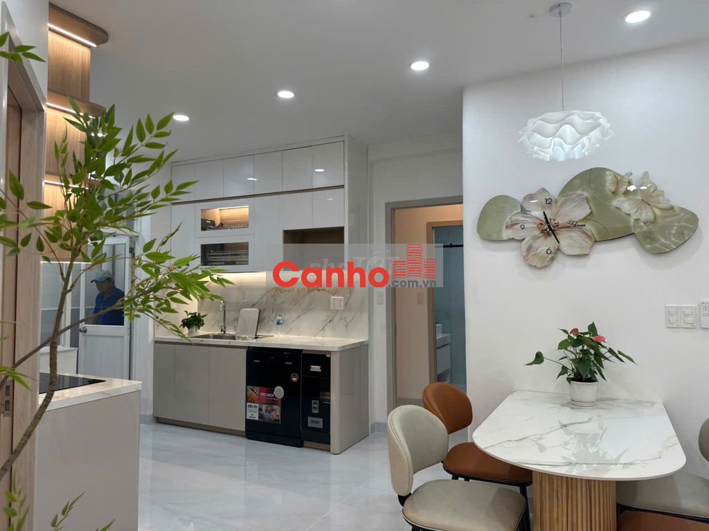 Bán căn hộ Sky Garden 3 Phú Mỹ Hưng, 70m2, 2PN, 5.8 tỷ, sổ hồng, NT