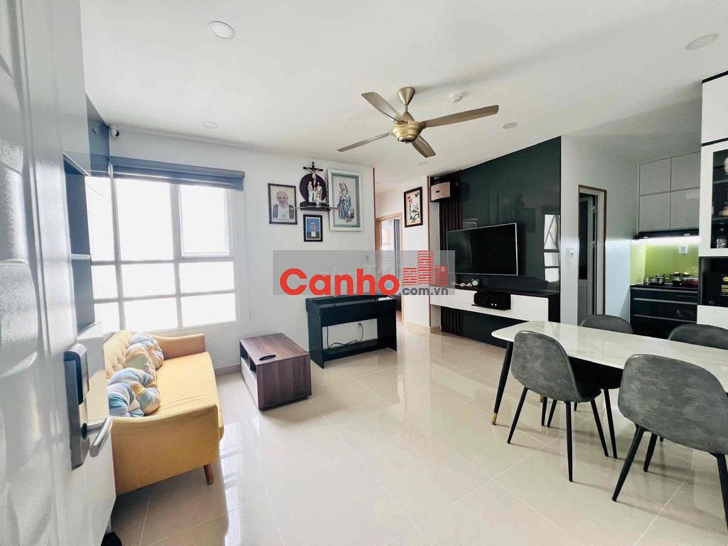 Bán căn 2pn 2wc có full nội thất decor, nhà mới giữ kĩ xách vali vào ở