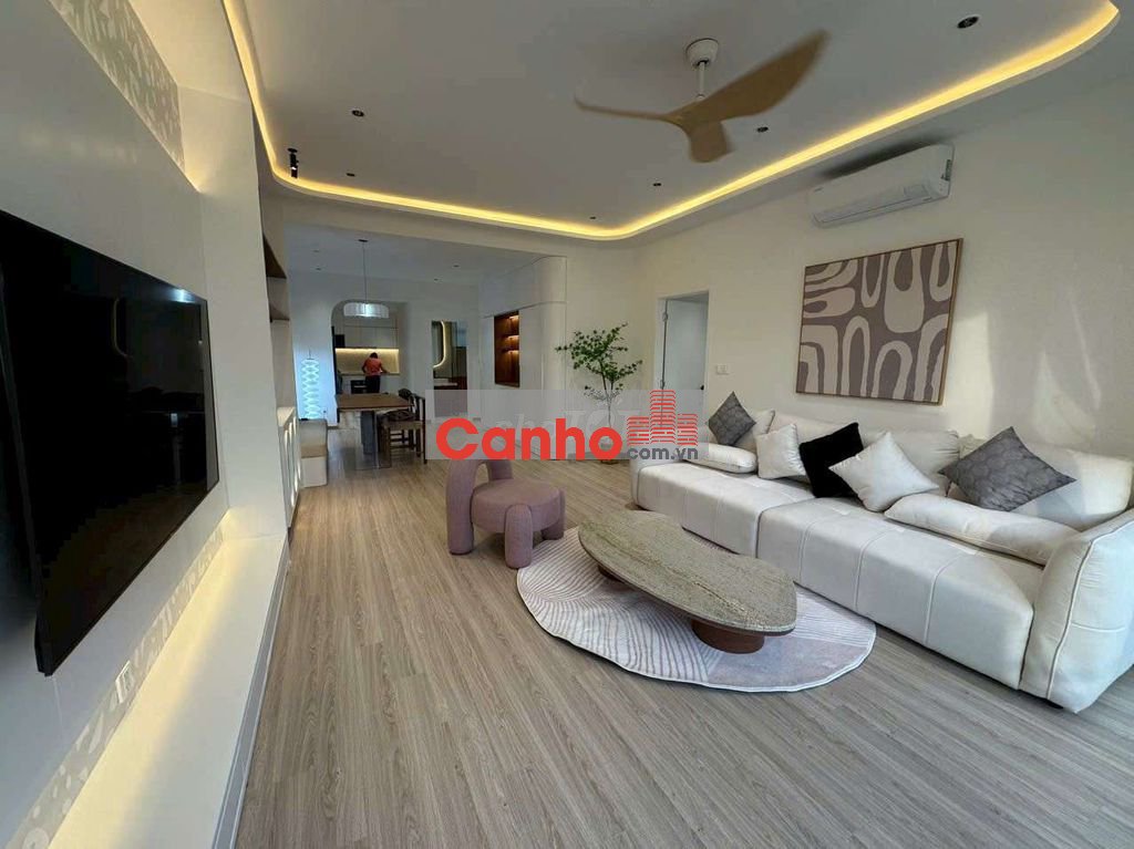 Sunrise City South 106m2, 2pn, 2wc, full nội thất, Bán: 8.5 tỷ TL