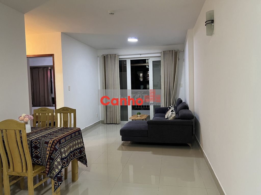 Mình cần bán căn hộ Thủ Thiêm Star 80m2 2PN căn góc bìa view sông