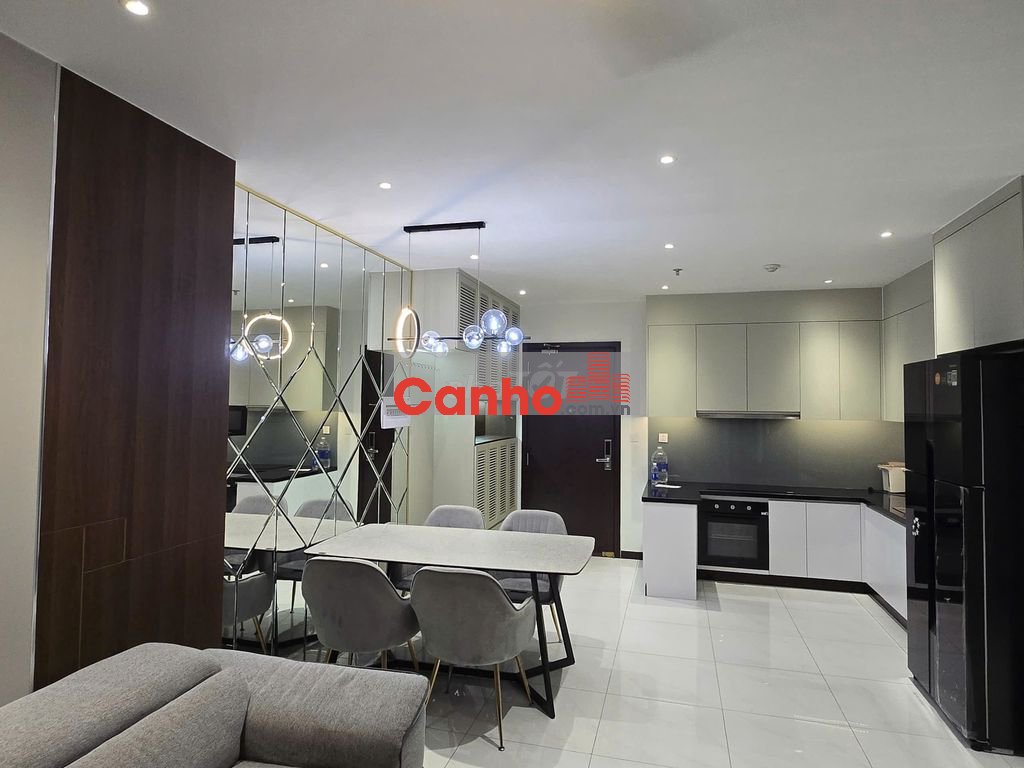 BÁN CĂN HỘ 3PN 2WC 102M FULL NỘI THẤT CAO CẤP 700TR CHUNG CƯ SKYVIEW