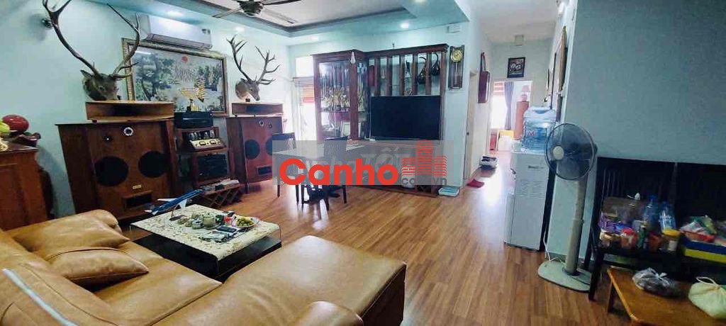 Gấp Bán Chung Cư 105m2 3PN 3Wc Ngay Uỷ Ban Quận Tân Phú