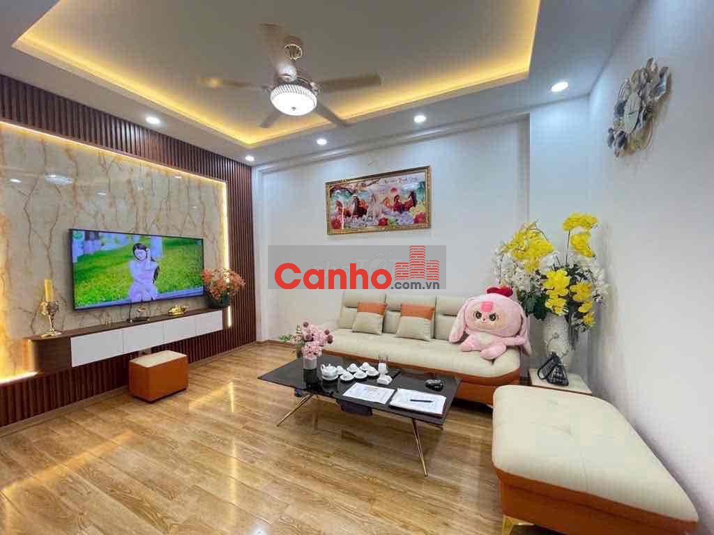 TẬP THỂ - Phố TRẦN KHÁNH DƯ - Tầng 3 - Diện Tích 150m2 - 4PN - 3Wc