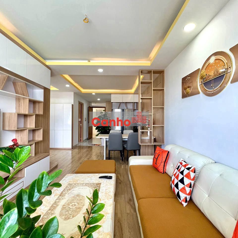 Căn hộ mới 50m2/2pn view hồ bơi ,2 tỷ Full NT.Nguyễn Thượng Hiền