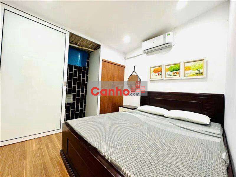 BÁN NHÀ TẬP THỂ PHỐ THÁI THỊNH THÁI HÀ DT 62M.