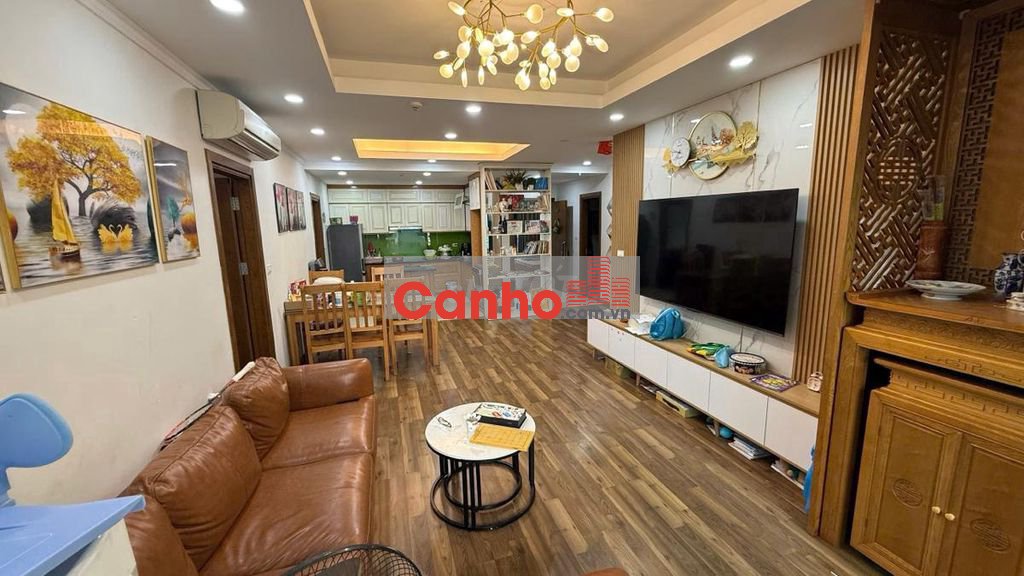 Bán gấp CH R4 Goldmark City 136 Hồ Tùng Mậu, 111m2,3N,2WC, giá 10.2 tỷ