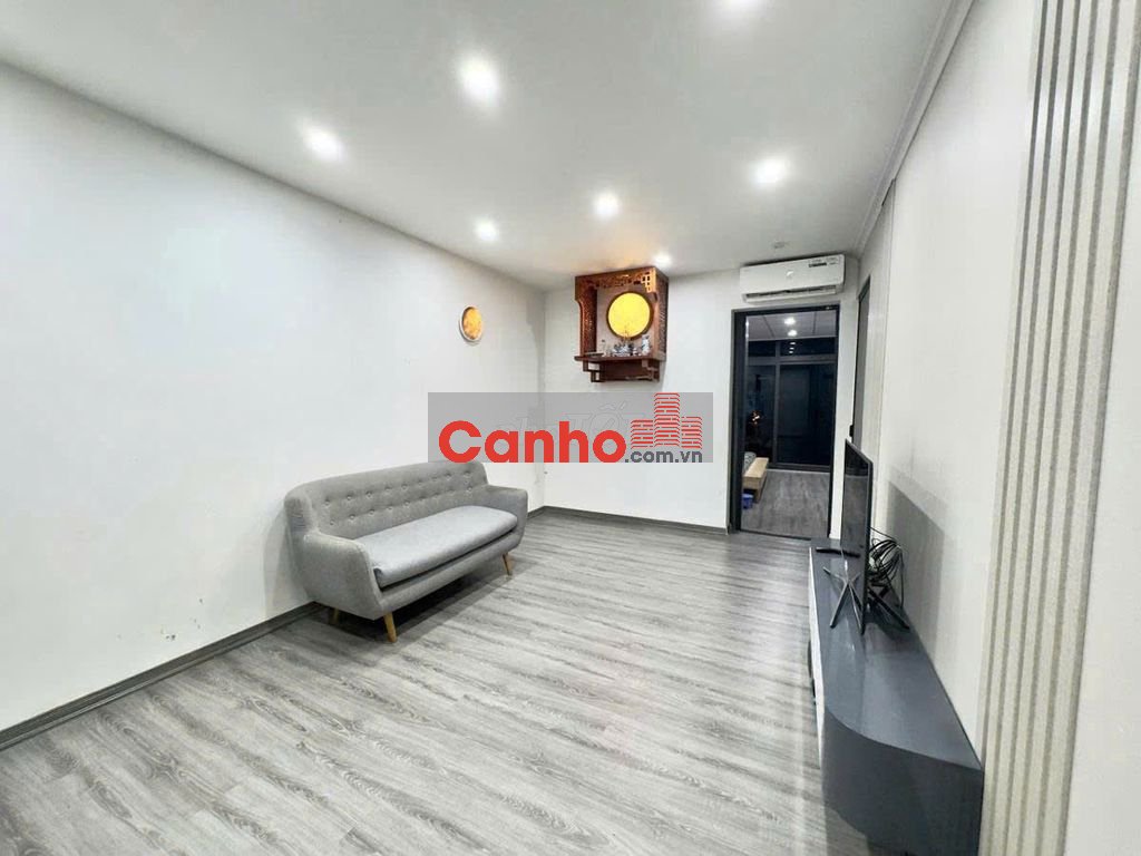 GIA ĐÌNH CẦN BÁN NHÀ TẬP THỂ THANH XUÂN, 60M , MẶT ÔTÔ , KD SẦM UẤT .