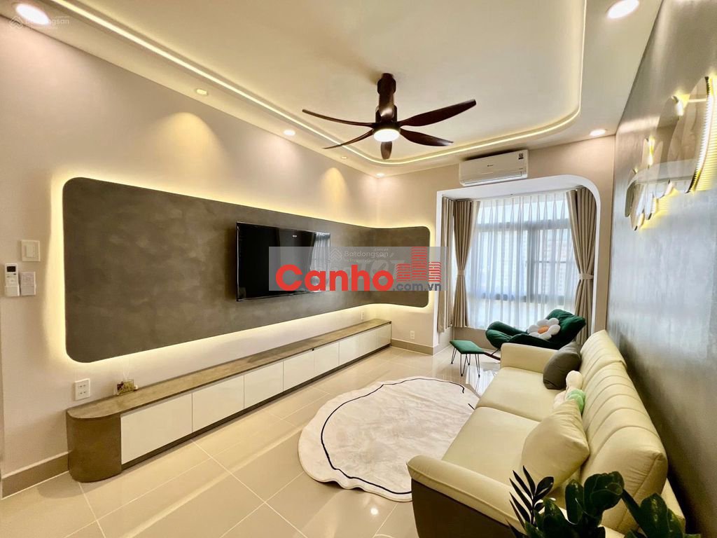 Chính chủ bán nhanh căn hộ Sky Garden 3, nhà đẹp, mới 100%