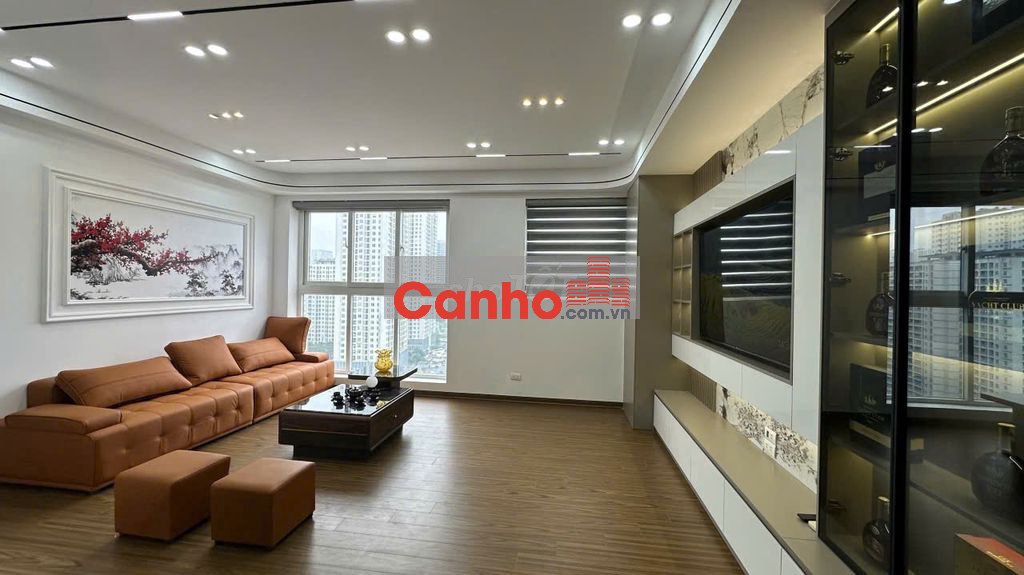 Bán căn hộ 3PN full nội thất tại Chung cư CS113 Trung Kính– sẵn sổ đỏ