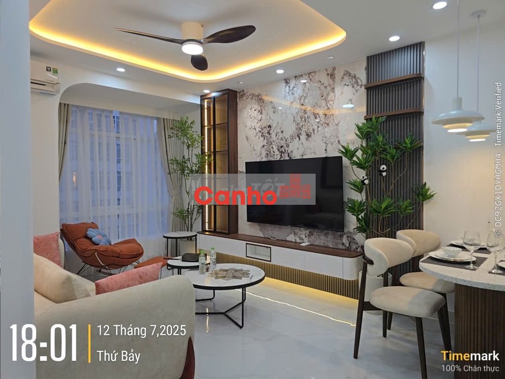 Ngộp tiền bán nhanh căn hộ Sky Garden, PMH, Q7 nhà đẹp,3pn 5ty460.