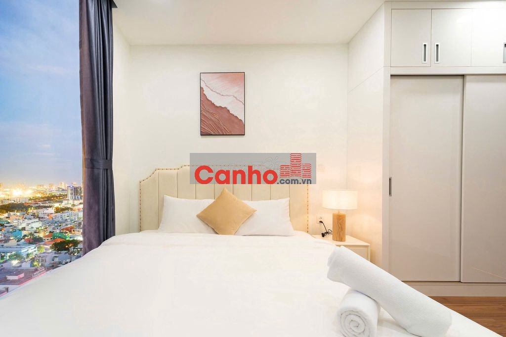 Bán căn hộ 2PN, 2WC, 66m2 , Eco Green, Giá 5.5 tỷ