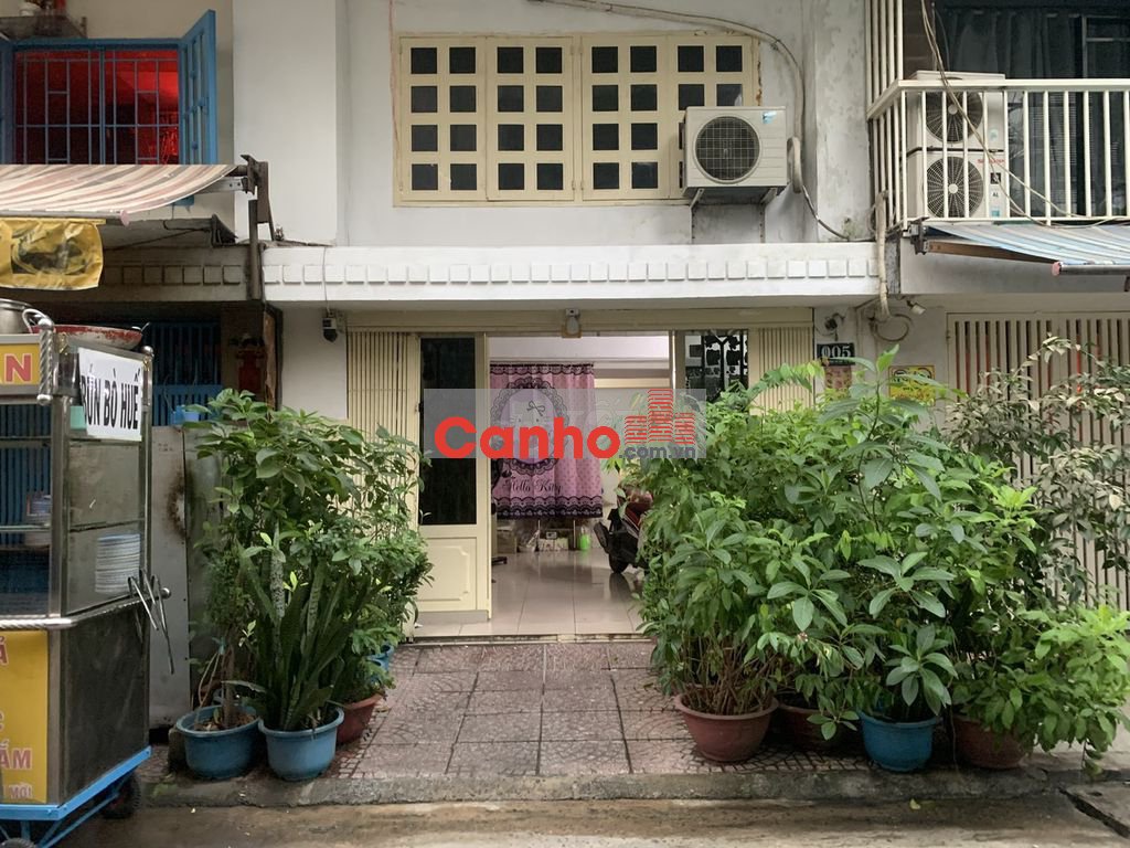 Cần bán căn hộ tầng trệt, Phường 6, Quận 4