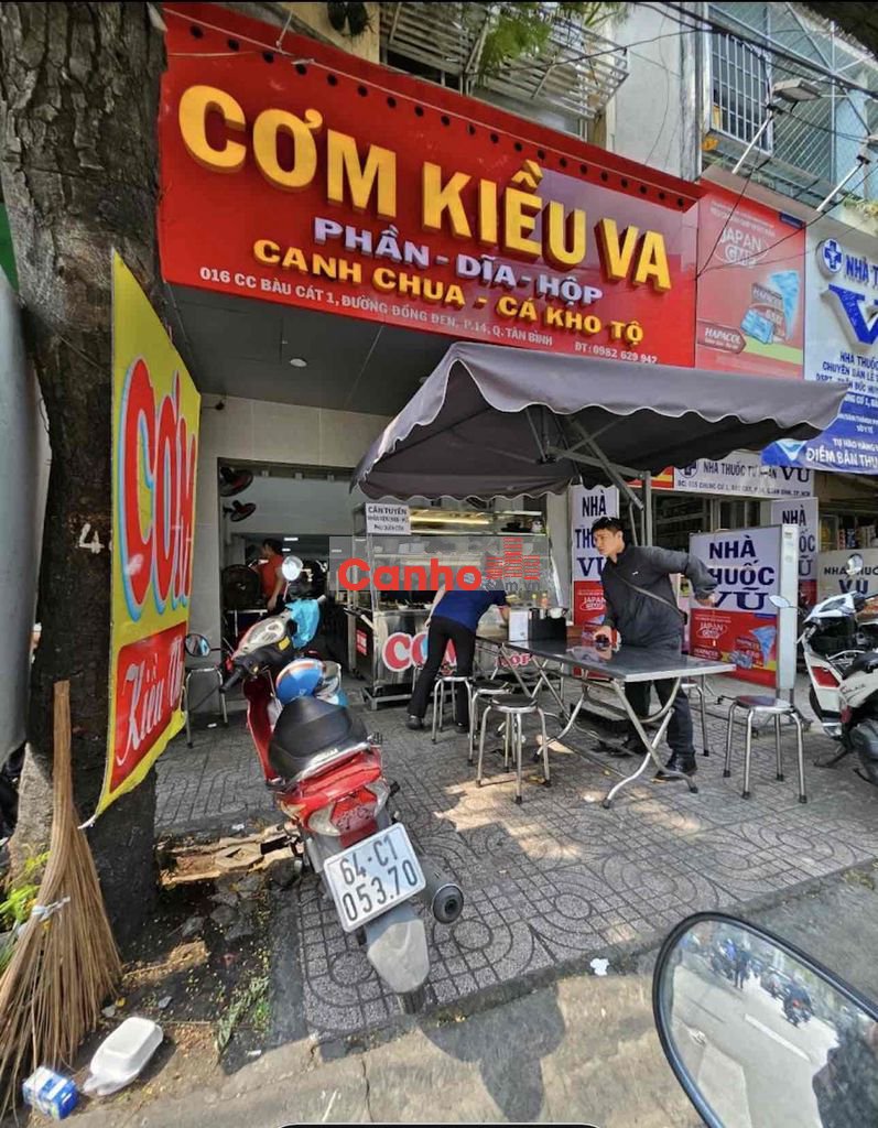 Bán chung cư trệt mặt tiền đường Đồng Đen