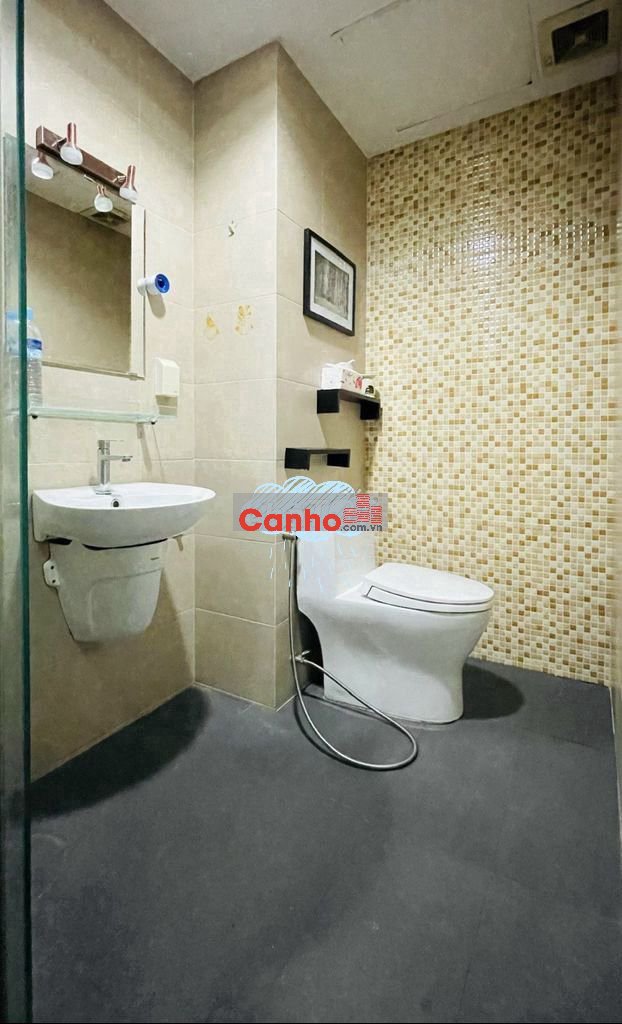 Lotus Garden 36 Trịnh Đình Thảo, Tân Phú bán căn 2 phòng, 65m2 có sổ