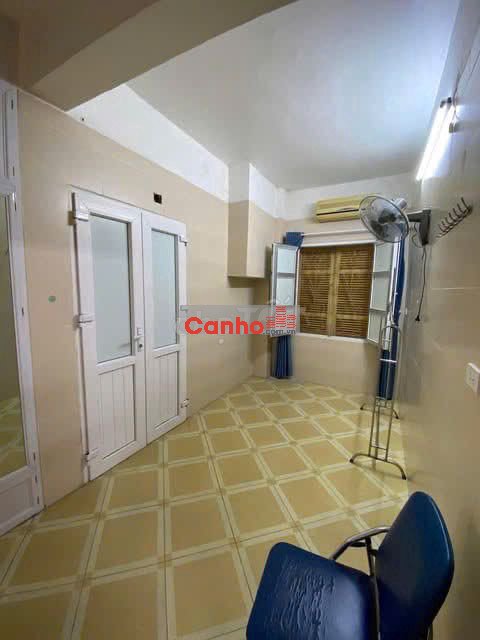 🏦#G HÀNG HIẾM -HỘ KHẨU #HOÀN #KIẾM -TẬP THỂ TẦNG 1 - VỪA Ở VỪA KINH DO