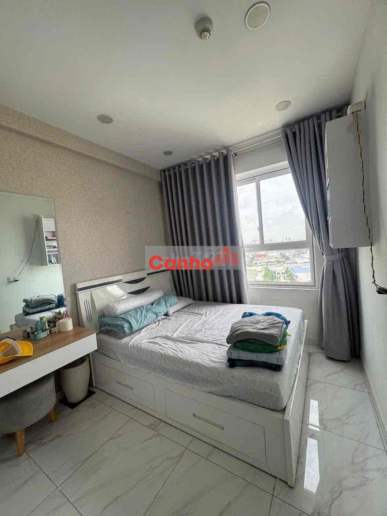 Bán căn hộ Richstar tân phú 53m2 2 Phòng Ngủ hướng Đông Nam