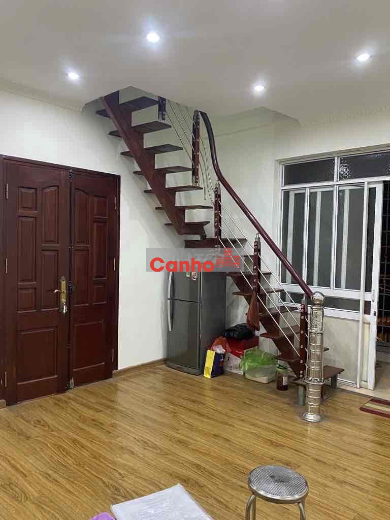 TẬP THỂ VĂN MIẾU QUỐC TỬ GIÁM DT 35 /90M GIÁ 4,15TỶ