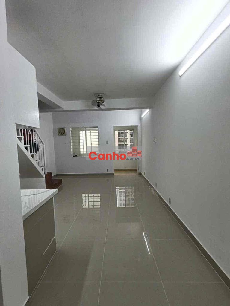 Căn 1Pn 49m2 - Chung cư 52 Phạm Hùng - 2,5 tỷ đã có sổ