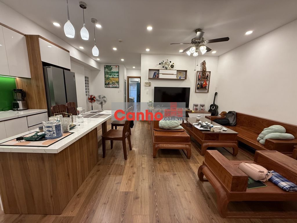 Chính chủ cần bán căn hộ Oriental plaza 85m2 2PN 2wc âu cơ tân phú