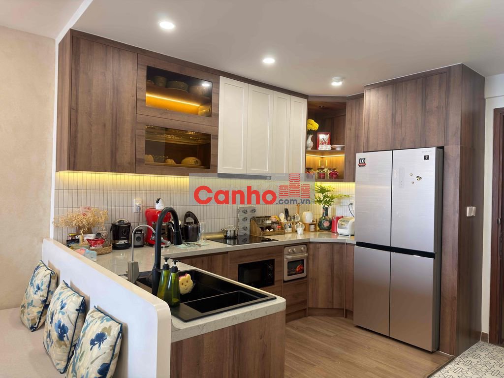 Cần bán căn hộ Goldview hình thật