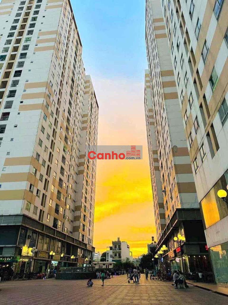 giá tốt căn hộ 68m2, 2pn sổ sẵn