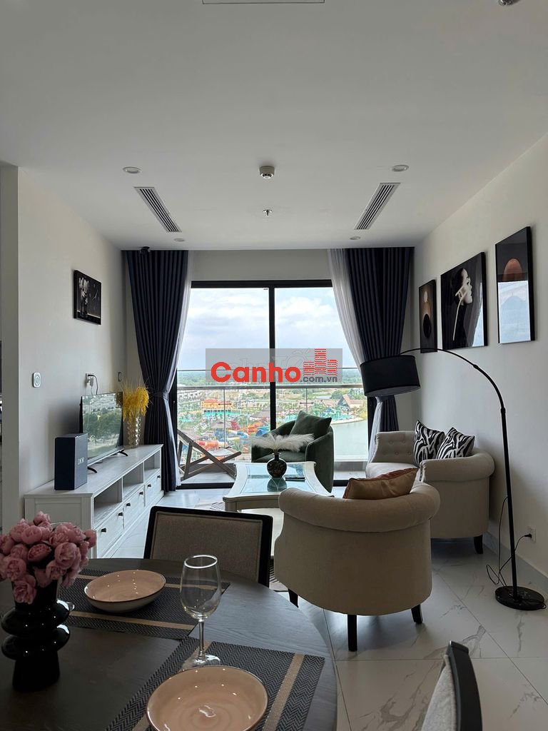 Cần bán lại Căn hộ 3PN Vinhome Green Park giá