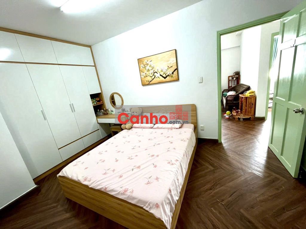 Về quê cần bán chung cư diện tích siêu rộng