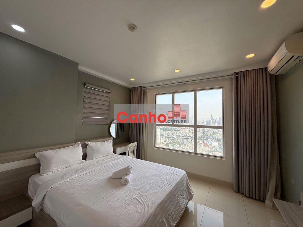 2PN Sunrise city south, view đông, giá ***, 8.2 tỷ