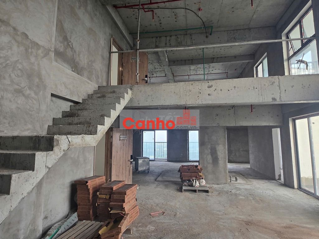 BÁN PENTHOUSE ĐẸP NHẤT TRUNG TÂM THỦ DẦU MỘT TẦNG 28+29 VIEW SÔNG