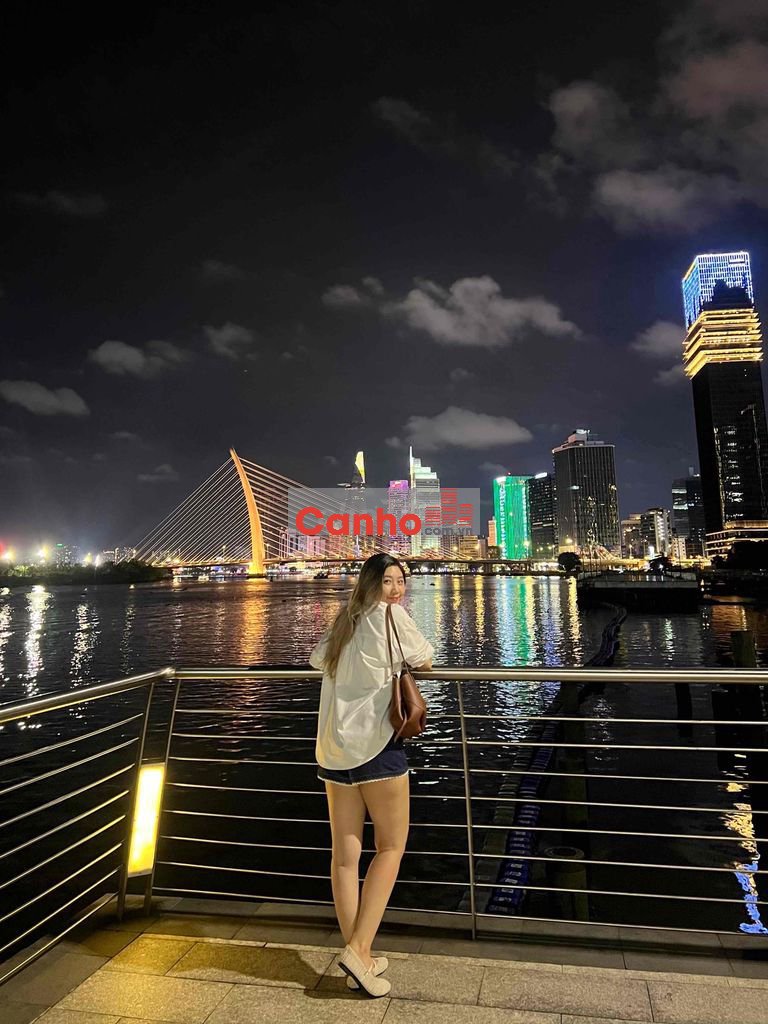 BÁN CĂN 3PN 150m2 VGR View vòng cung cực đẹp