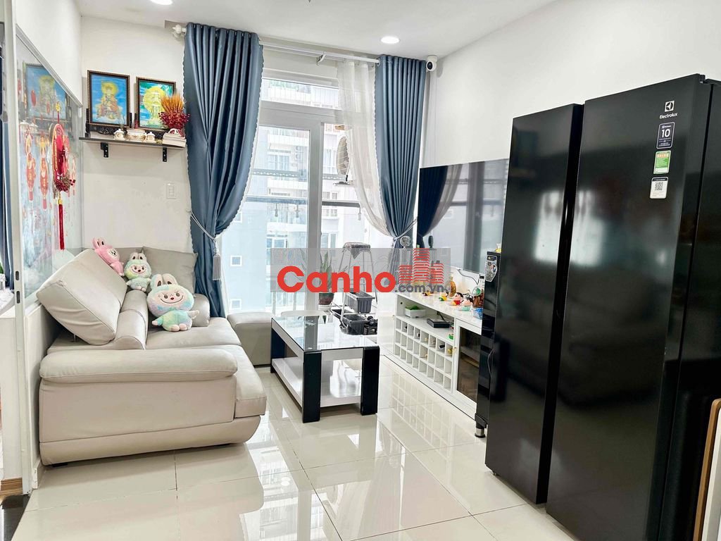 Căn hộ 50m2 2 PN The Western Capital Quận 6