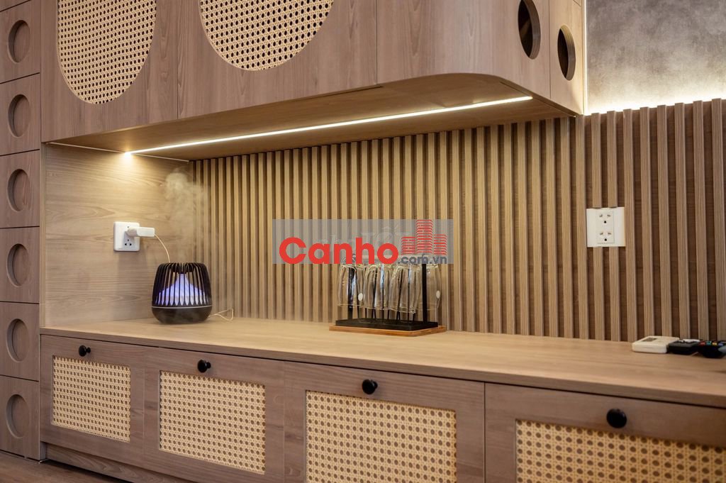 Xuất cảnh nhựng lại căn hô tâm quyết,2PN Tropical