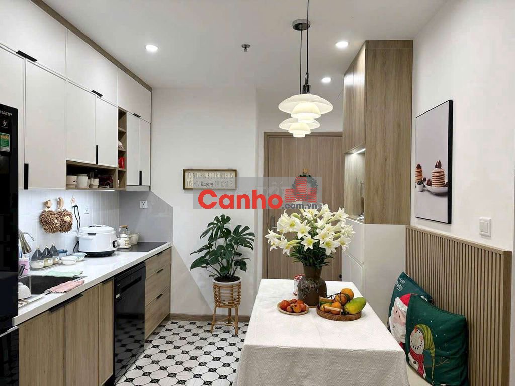 (VIEW BỂ BƠI) THE MIAMI 2N+1 decor xinh xắn, tầng trung, view triệu đô