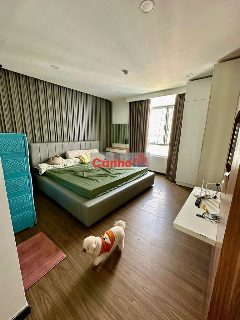 Tôi cần bán nhanh căn hộ Giai Việt Tạ Quang Bửu , phường 5 Quận 8