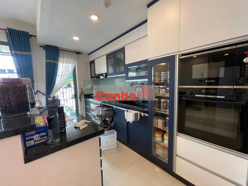 Căn hộ cao cấp 91m2 6,8 tỷ đầy đủ tiện nghi 3 phòng Botanica Premier