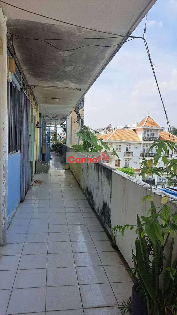 CĂN HỘ 47 M2-LẦU 3 THANG BỘ -CHUNG CƯ BÌNH PHÚ Q6