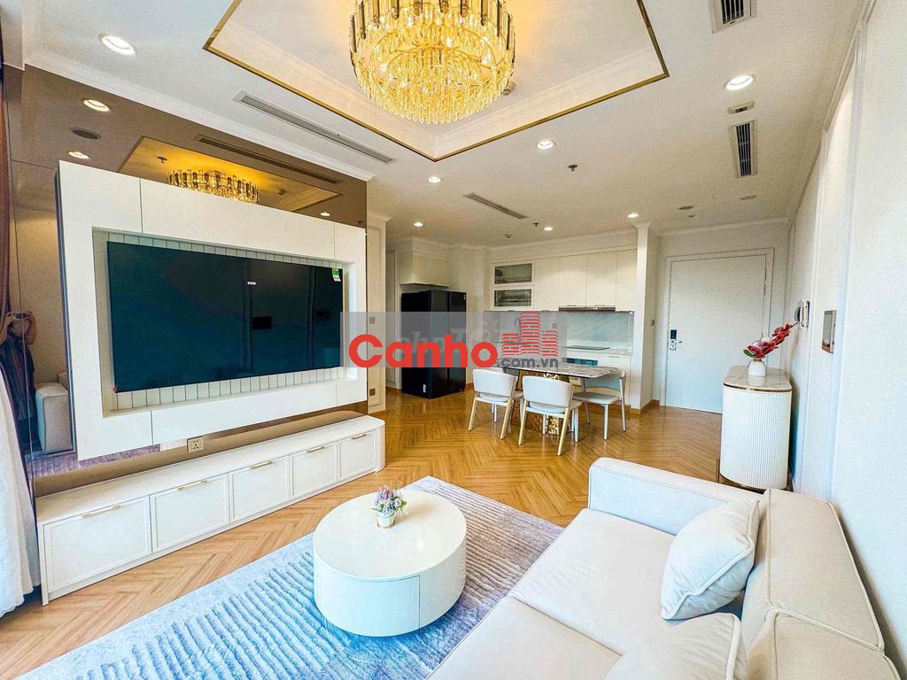 Bán gấp 2pn Khu Landmark 6 Vinhome rẻ hơn căn cùng trục 1 tỷ