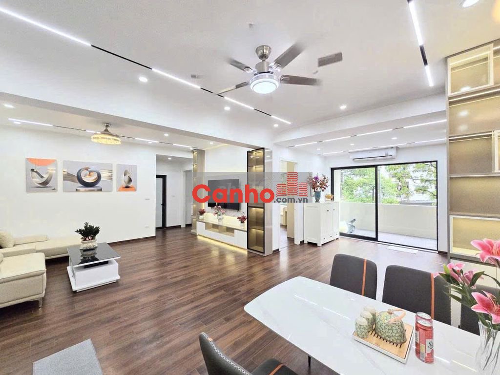 🌟Chỉ 7,28tỷ CC Hoàng Cầu, Đống Đa, lô góc, view hồ, 2 b/công 68m2 2pn🌟