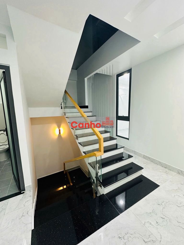 Cần bán căn hộ