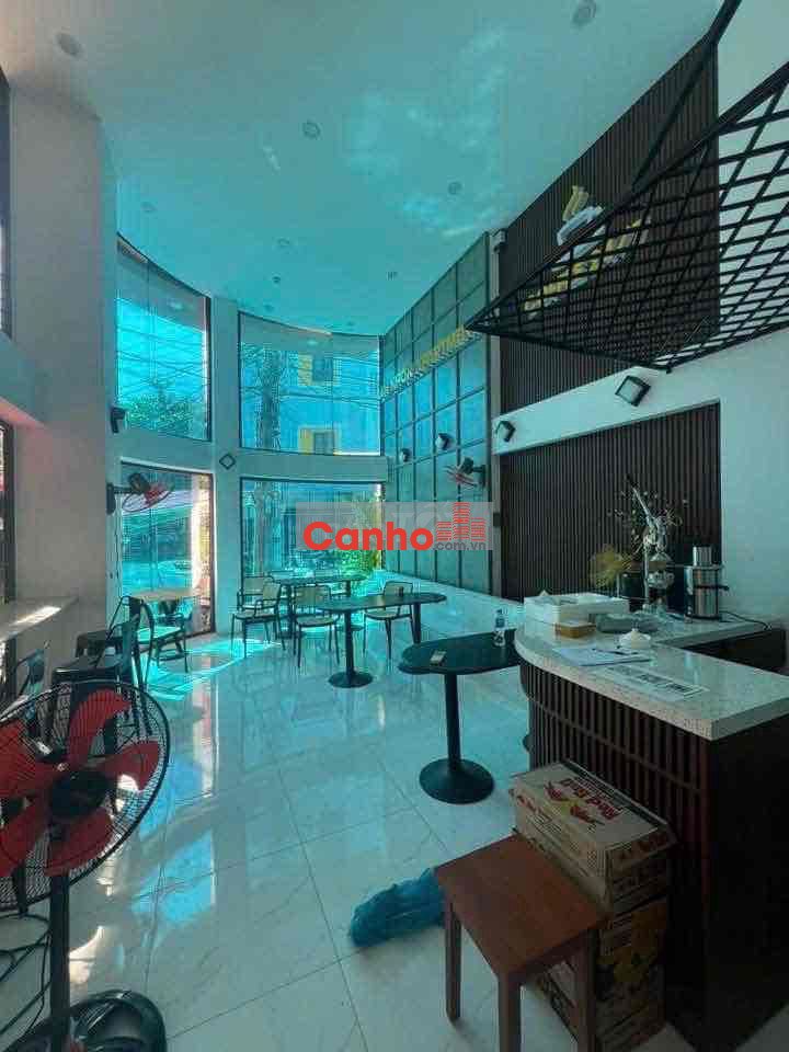 BÁN TÒA CĂN HỘ 2 MẶT TIỀN AN NHƠN-DÒNG TIỀN 105TR