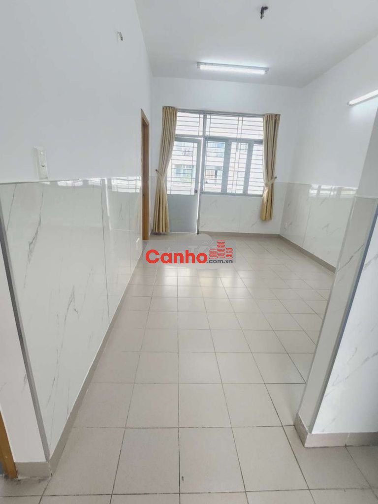 Bán Phú Thọ 64m2 - 2PN, bancon thoáng mát, giá bán 3.4 tỷ, có nội thất