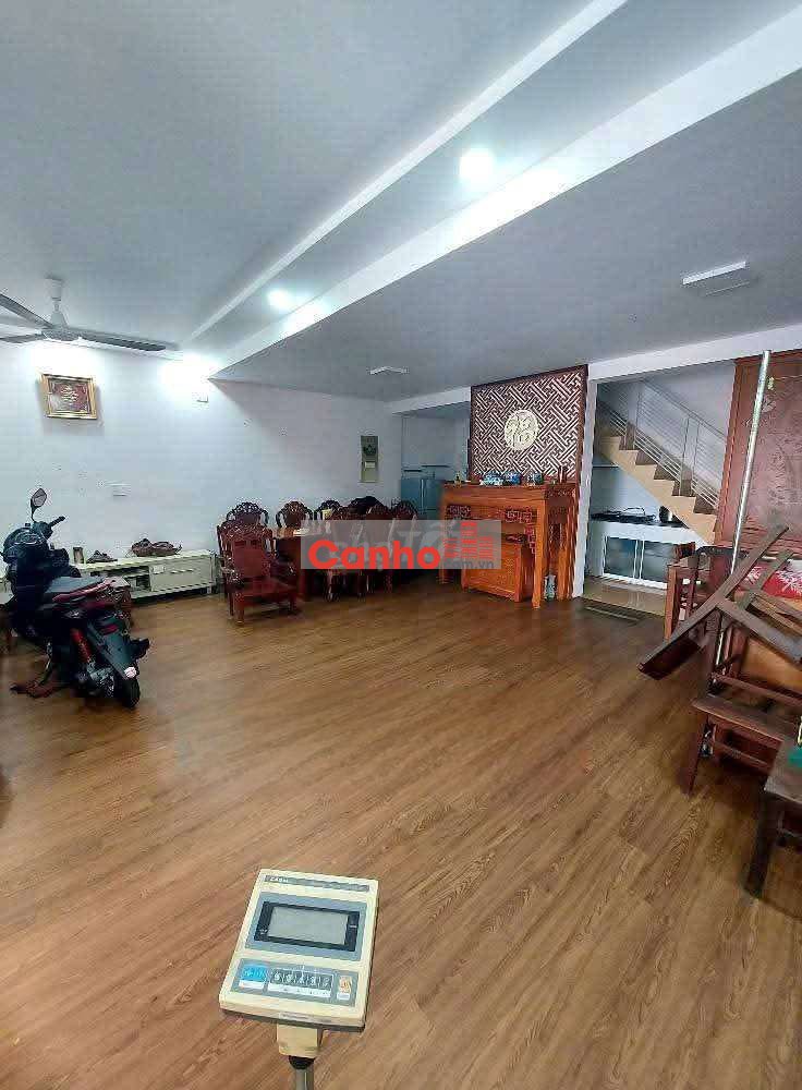 CẦN BÁN CĂN TRỆT CHUNG CƯ TÂY THẠNH 86M ,3PN ,2VC ĐỂ LẠI NỘI THẤT .