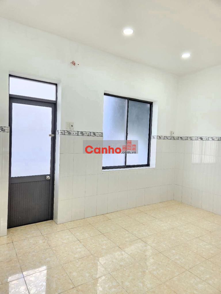 BÁN CĂN HỘ MẶT TIỀN QUẬN 1