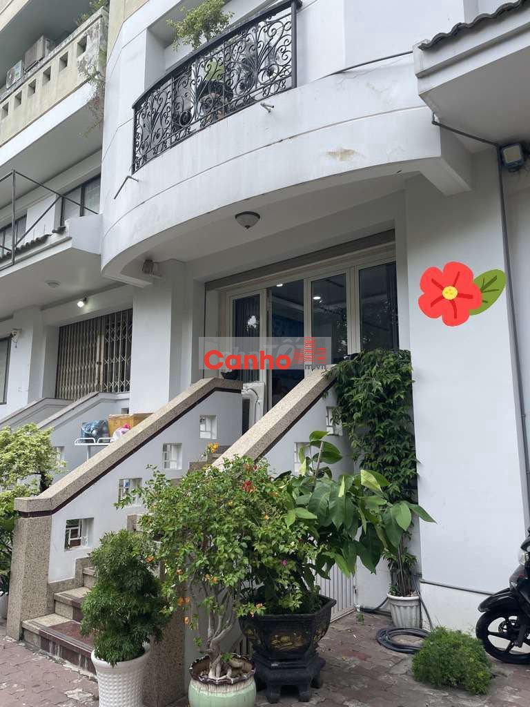 căn hộ chung cư cao cấp TRỆT MẶT TIỀN,
CMT8 3
SHR 152m2
5 X3Om 2 tầng