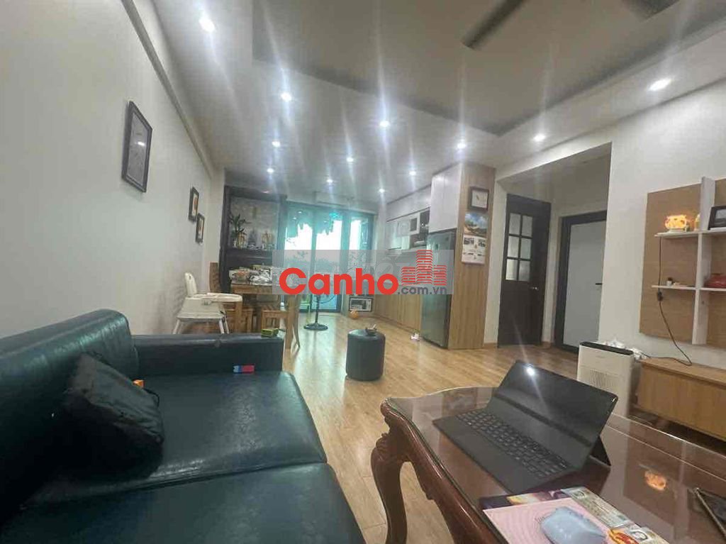 Bán nhà H2 Việt Hưng 2N