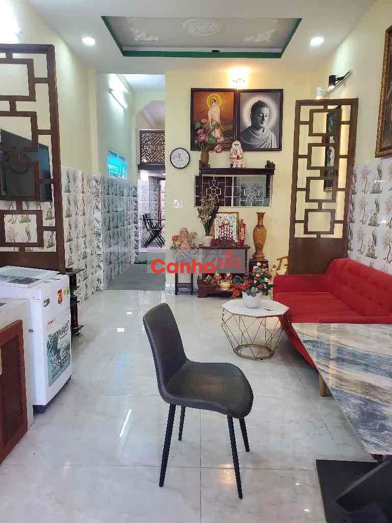 Chung cư Chợ Bình Tây Q6, 85m2, 3PN, giá chỉ 2.7 tỷ, sổ riêng