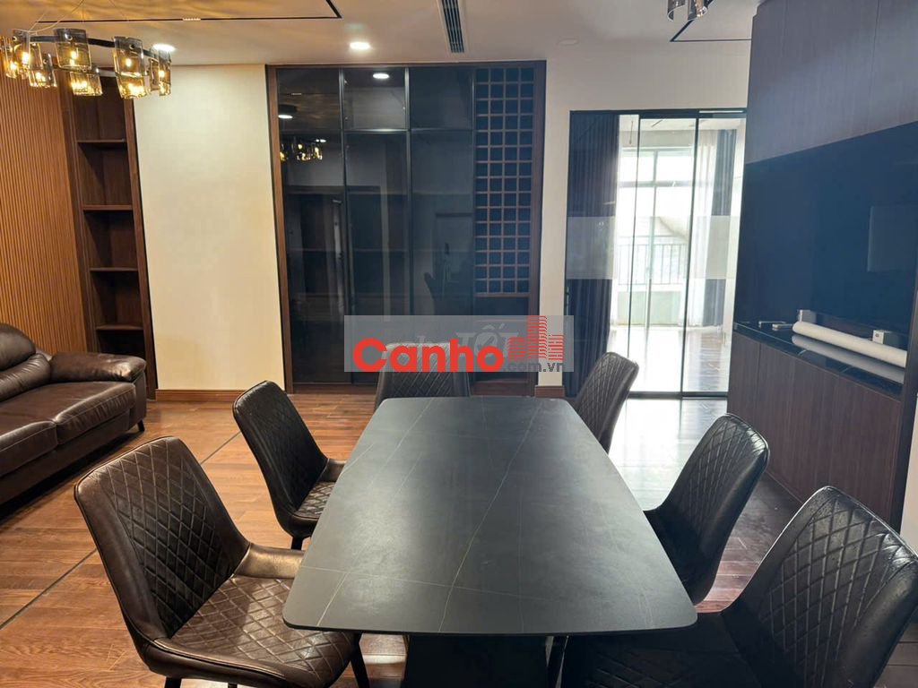 penhouse prince ngay chân cầu công lý