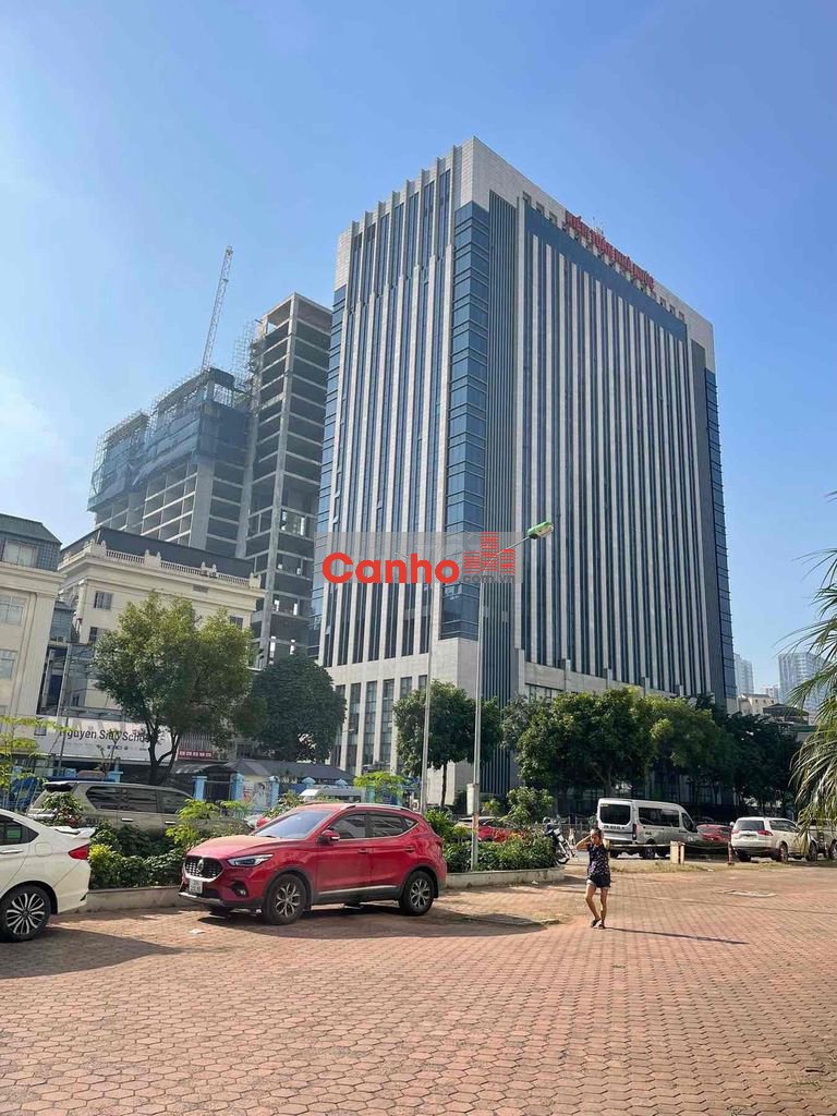 Sắp Tết Chủ Cần Tiền Bán Gấp – Chung Cư Nam Trung Yên 30T2 – Giá tốt