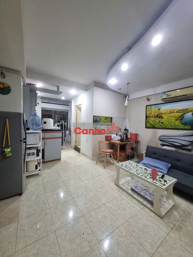 Chính chủ bán căn hộ 2 PN,1 WC nhà đẹp, cc số 1 Tôn Thất Thuyết, P1 Q4