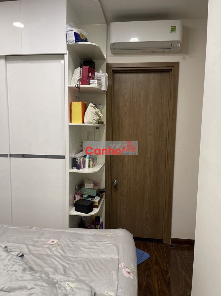 Bán căn hộ Summer Square lầu cao. 2PN, sổ hồng đầy đủ, giá 3 tỷ 350tr.